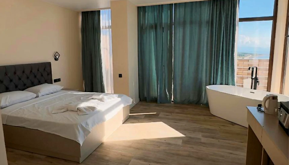 هتل رومی باتومی